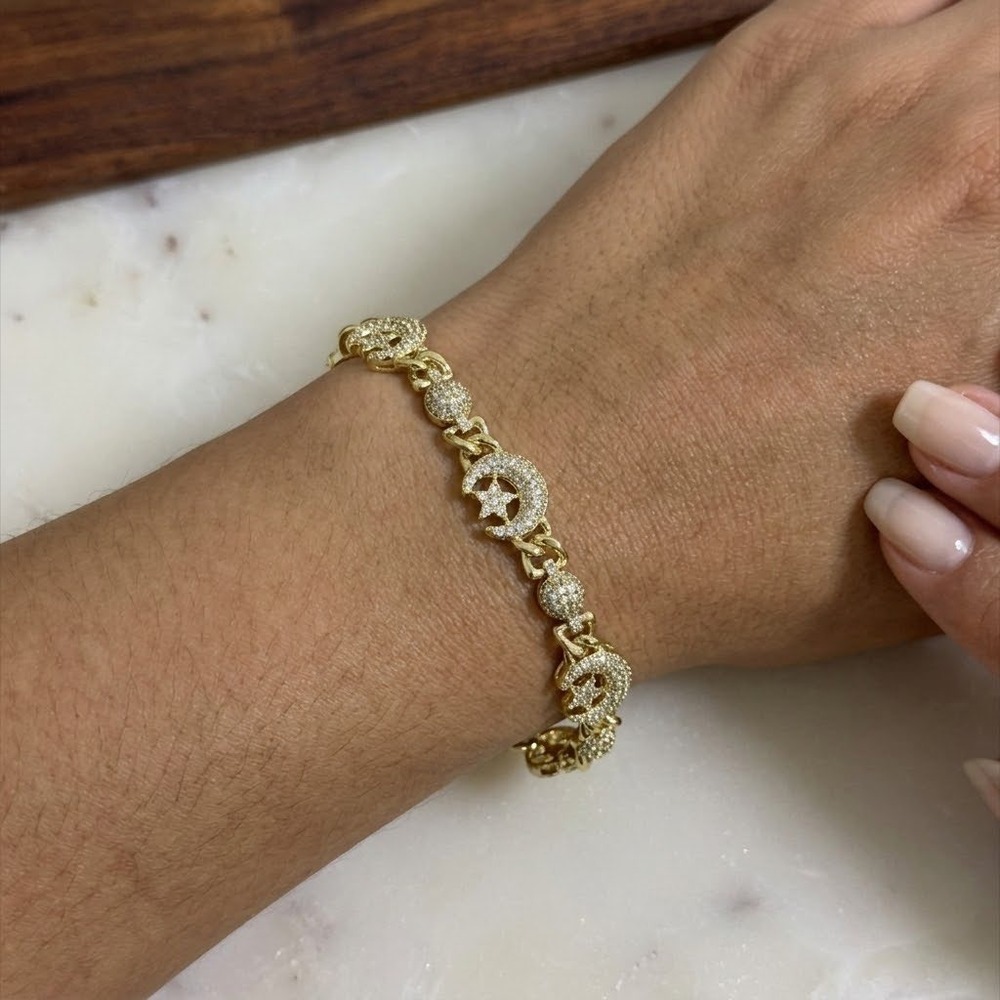14K Gold Plated XP Pave Crystal Crescent Moon Star Link Bracelet 7.5 Inch
